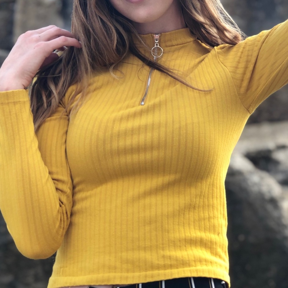 shirt - Picture 4 of 4